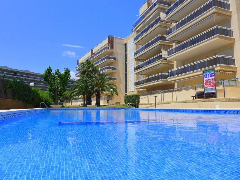 Apartamentos Ventura Village Park サロウ エクステリア 写真