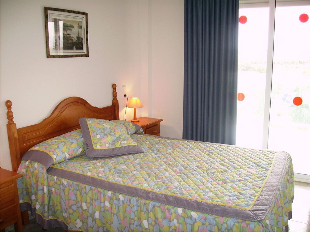 Apartamentos Ventura Village Park サロウ エクステリア 写真